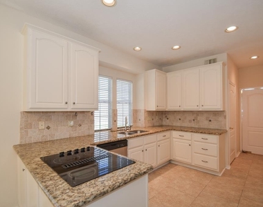 910 Chinni Court - Photo Thumbnail 10
