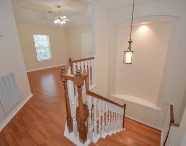 910 Chinni Court - Photo Thumbnail 18