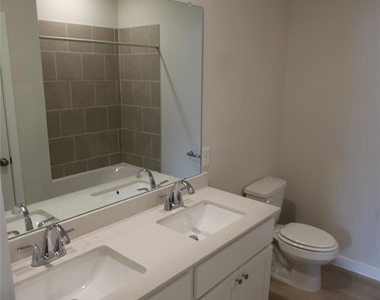 124 Rising Cedar Lane - Photo Thumbnail 19