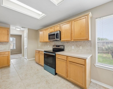 12030 Parkers Hideaway Drive - Photo Thumbnail 6