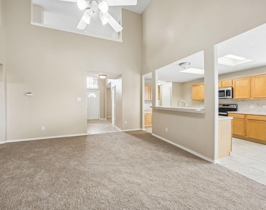 12030 Parkers Hideaway Drive - Photo Thumbnail 4
