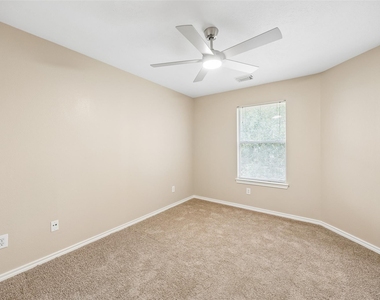 12030 Parkers Hideaway Drive - Photo Thumbnail 16
