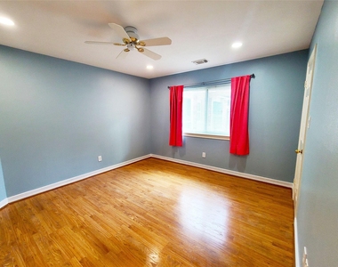 2115 Grandmill Lane - Photo Thumbnail 27