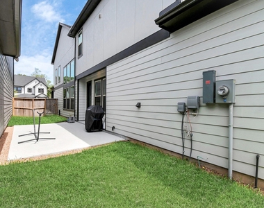 1538 Park Path Drive - Photo Thumbnail 34