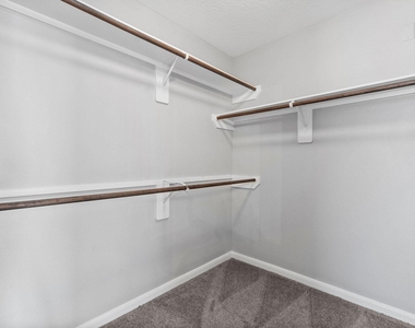 12546 Ridgecrest Drive - Photo Thumbnail 26