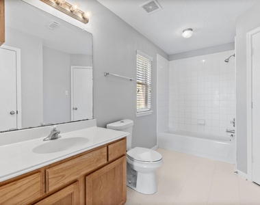 12546 Ridgecrest Drive - Photo Thumbnail 23