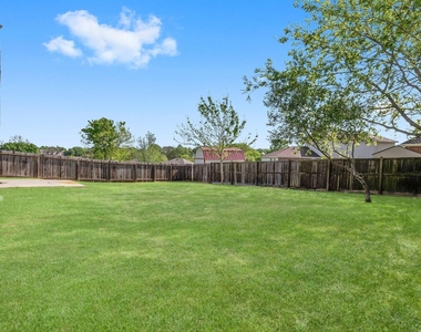 12546 Ridgecrest Drive - Photo Thumbnail 31