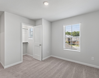 7762 Bergamot Circle - Photo Thumbnail 33