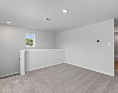 7762 Bergamot Circle - Photo Thumbnail 30