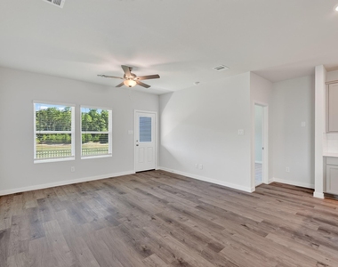 7762 Bergamot Circle - Photo Thumbnail 17