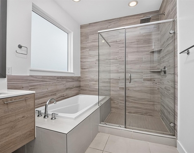 1618 Ruthven Street - Photo Thumbnail 34