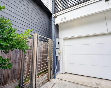 1618 Ruthven Street - Photo Thumbnail 2