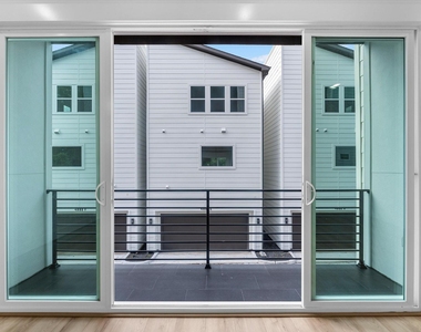 4804 Elysian Street - Photo Thumbnail 5