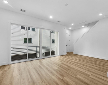 4804 Elysian Street - Photo Thumbnail 4