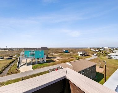 4026 5th Street - Photo Thumbnail 21