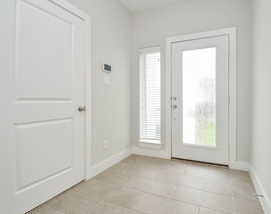 5903 Val Verde Street - Photo Thumbnail 15