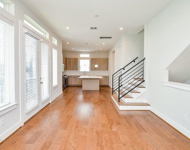 5903 Val Verde Street - Photo Thumbnail 5