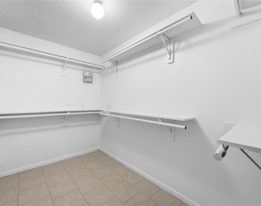 17414 Turquoise Stream Drive - Photo Thumbnail 16