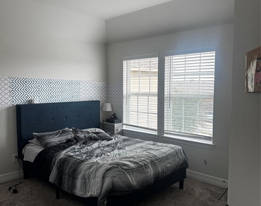 3603 Homestead Ridge Lane - Photo Thumbnail 11