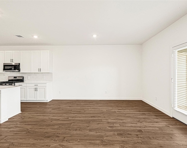 3543 Goldfinch Woods Drive - Photo Thumbnail 12