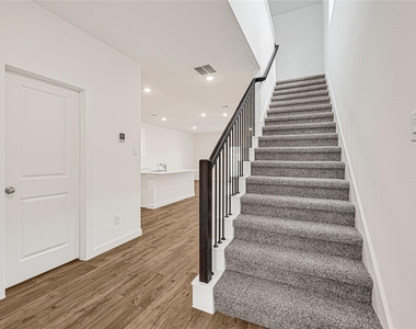 3543 Goldfinch Woods Drive - Photo Thumbnail 24