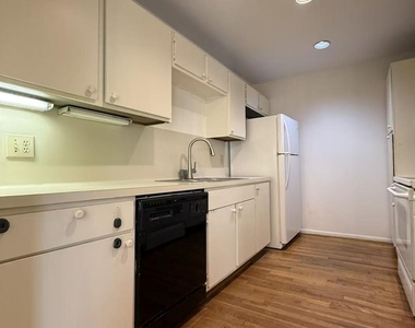 2829 Timmons Lane - Photo Thumbnail 3