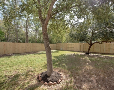 106 Easton Glen Lane - Photo Thumbnail 23