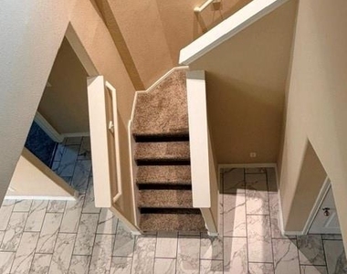 9 Supiro Court - Photo Thumbnail 3