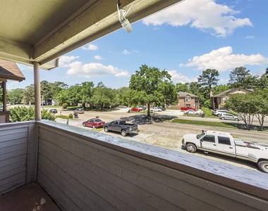 13607 Ravensway Drive - Photo Thumbnail 19