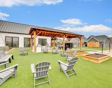 10100 Conover Commons Circle - Photo Thumbnail 24