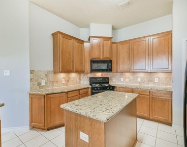 2922 Lemmingham Drive - Photo Thumbnail 15