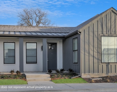 3651-934 S Custer Road - Photo Thumbnail 2