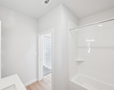 3651-934 S Custer Road - Photo Thumbnail 17