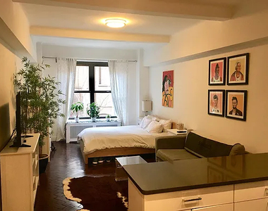160 W 73rd Street, 7K and 8K - Photo Thumbnail 1