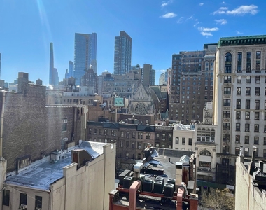 160 W 73rd Street, 7K and 8K - Photo Thumbnail 2
