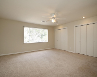 1739 Commonwealth Street - Photo Thumbnail 18