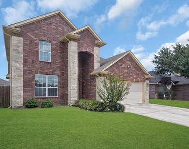 5107 Lost Cove Lane - Photo Thumbnail 2