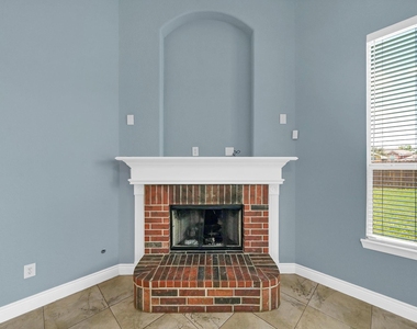 5107 Lost Cove Lane - Photo Thumbnail 14