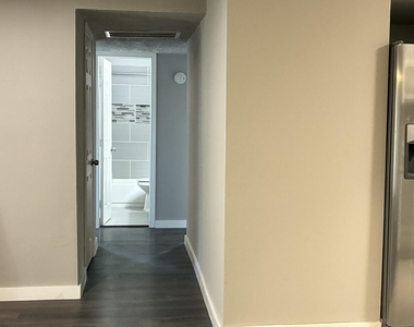 7510 Shadyvilla Lane - Photo Thumbnail 8
