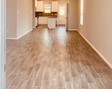 31422 Horseshoe Meadow Bend - Photo Thumbnail 4