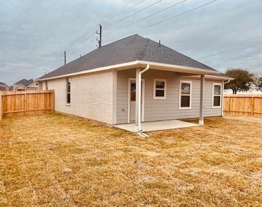 31422 Horseshoe Meadow Bend - Photo Thumbnail 18