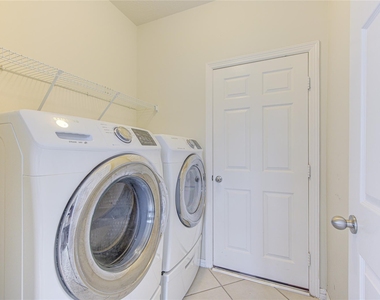 5007 Jade Cove Court - Photo Thumbnail 37