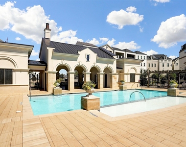 921 Dunleigh Meadows Lane - Photo Thumbnail 14