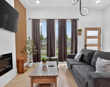 4609 Bricker Street - Photo Thumbnail 1