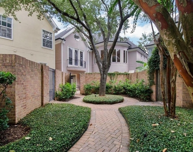3106 Sackett Street - Photo Thumbnail 27