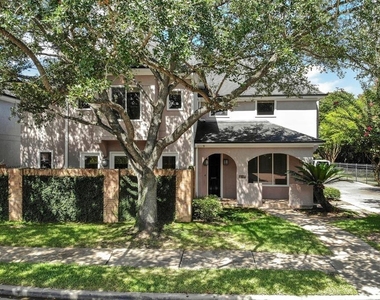 3106 Sackett Street - Photo Thumbnail 4