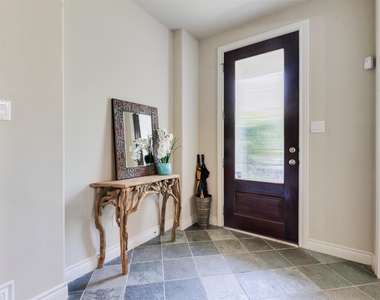 1716 Edwards Street - Photo Thumbnail 3