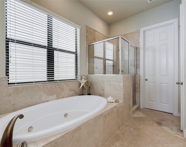 1716 Edwards Street - Photo Thumbnail 29