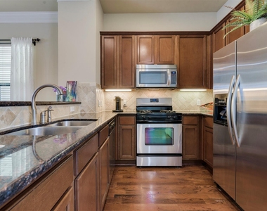 1716 Edwards Street - Photo Thumbnail 17