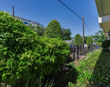 1716 Edwards Street - Photo Thumbnail 34